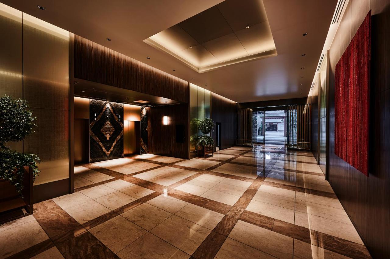 The Royal Park Hotel Iconic Osaka Midosuji Dış mekan fotoğraf Lobby