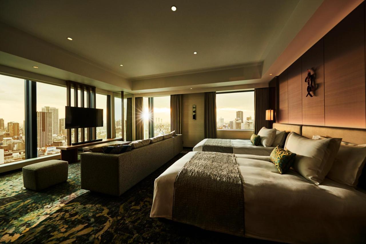 The Royal Park Hotel Iconic Osaka Midosuji Dış mekan fotoğraf Deluxe Suite